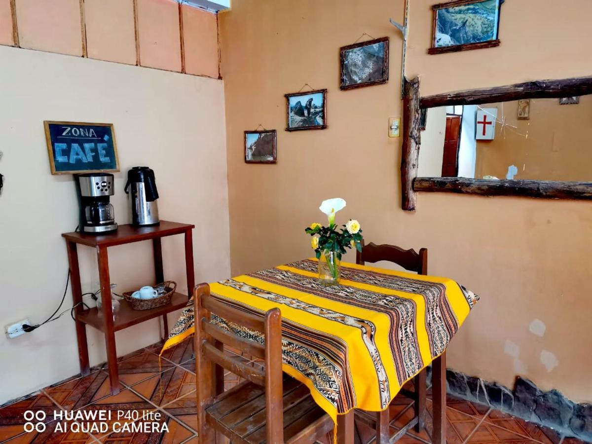 hotel MISKY PUÑUY Andamarca Buitenkant foto