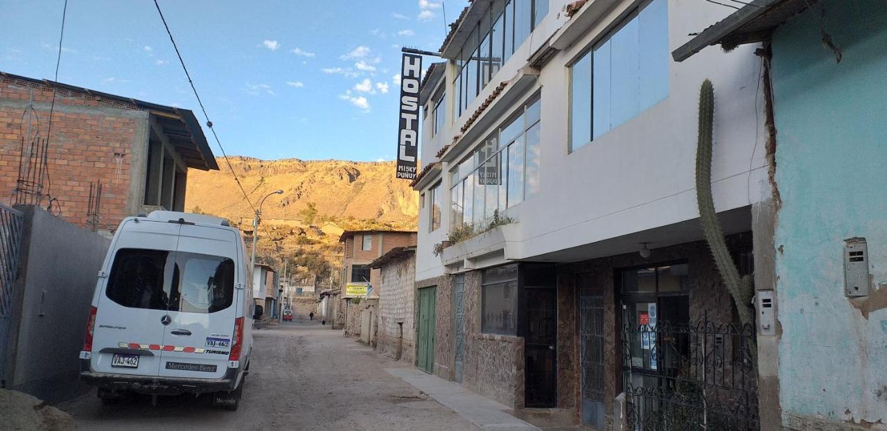 hotel MISKY PUÑUY Andamarca Buitenkant foto